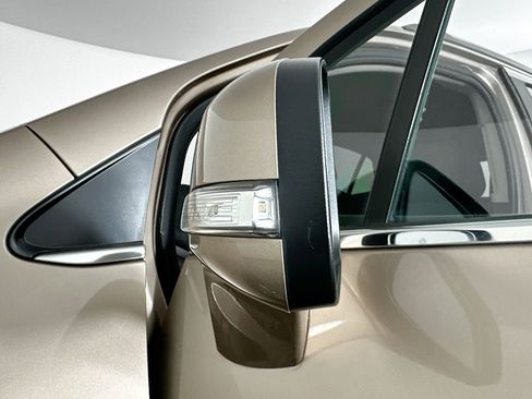 Used 2018 Buick Encore Preferred image 16