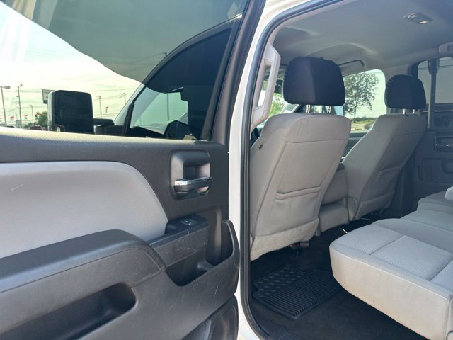 Used 2018 Chevrolet Silverado 1500 Custom w/ Custom Value Package AWD/4WD image 31