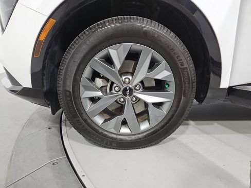 Used 2023 Kia Sportage SX image 28