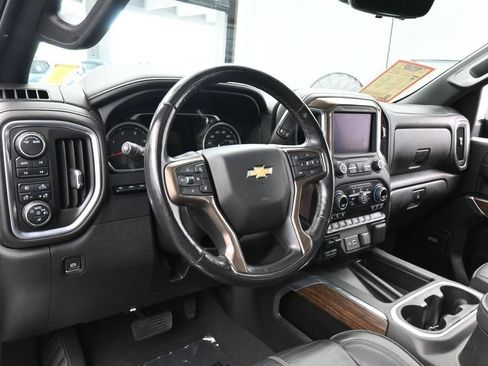 Used 2022 Chevrolet Silverado 2500 High Country w/ Z71 Off-Road Package AWD/4WD image 12