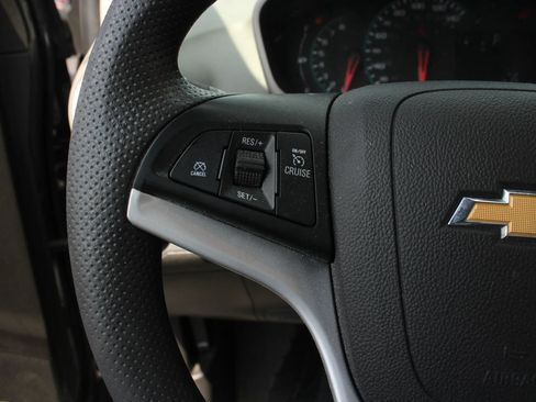 Used 2020 Chevrolet Sonic LT FWD image 23