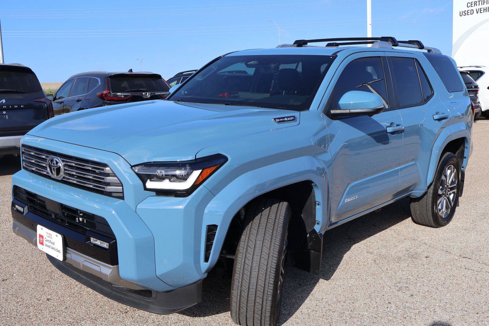 Certified 2025 Toyota 4Runner Limited AWD/4WD image 7