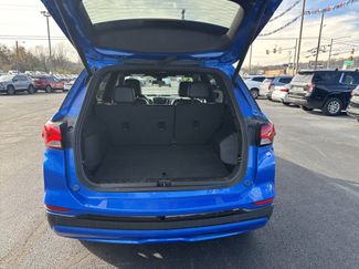 Used 2024 Chevrolet Equinox RS w/ RS Leather Package video 5