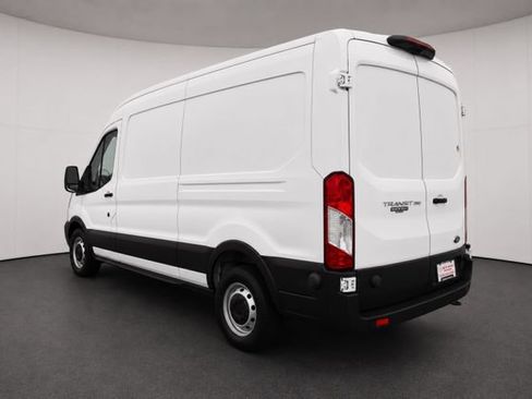 Used 2019 Ford Transit 250 148 Medium Roof RWD image 6