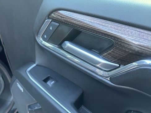 Used 2024 Chevrolet Silverado 1500 LT Trail Boss w/ Convenience Package II image 34