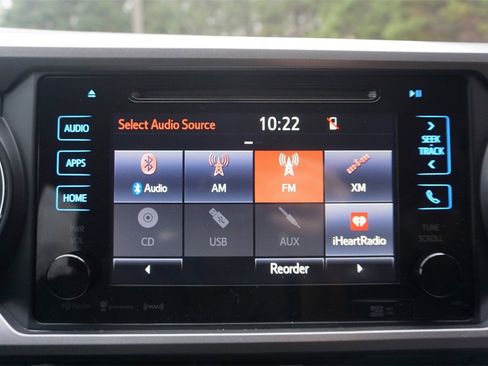 Used 2017 Toyota Tacoma SR5 image 10