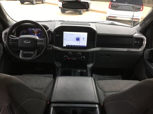 Used 2022 Ford F150 XLT w/ Equipment Group 302A High image 11