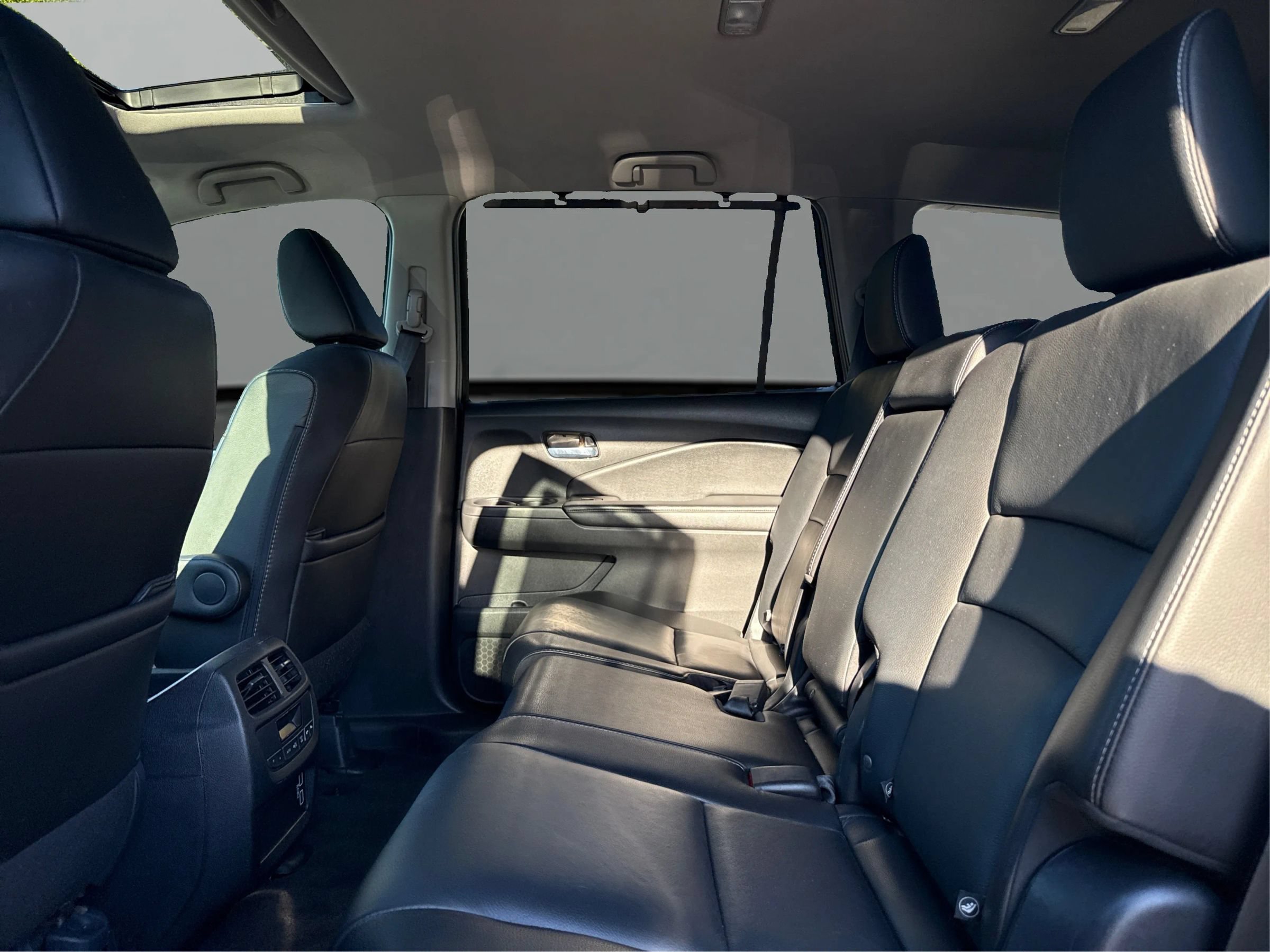 Used 2022 Honda Pilot EX-L image 10