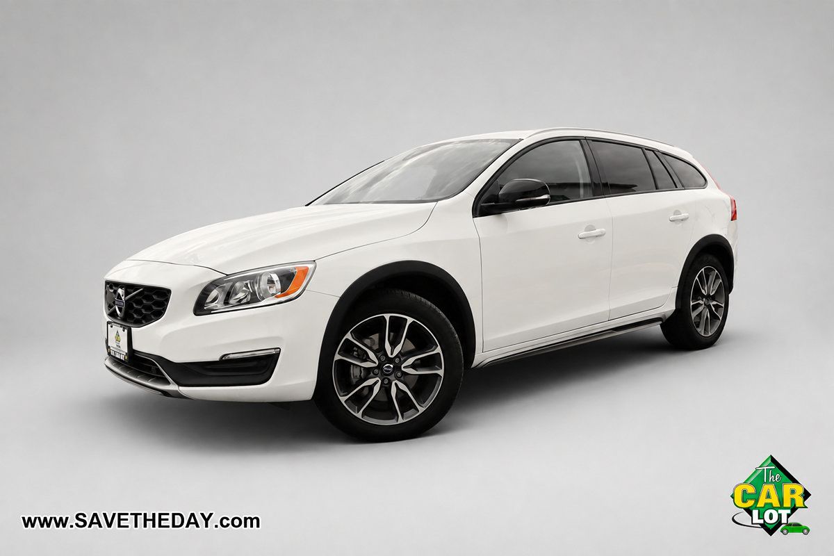 Used 2018 Volvo V60 T5 Cross Country w/ Convenience Package AWD/4WD image 2