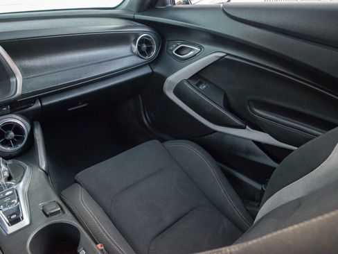 Used 2019 Chevrolet Camaro LS image 9