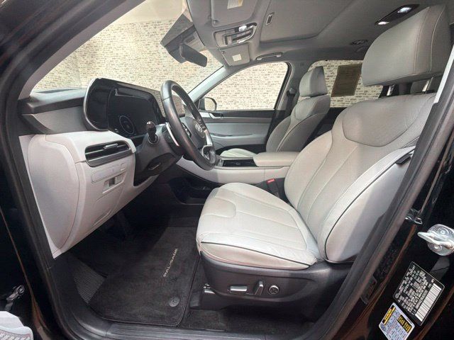 Used 2024 Hyundai Palisade SEL FWD image 17