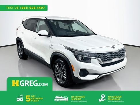 Used 2021 Kia Seltos LX AWD/4WD image 1