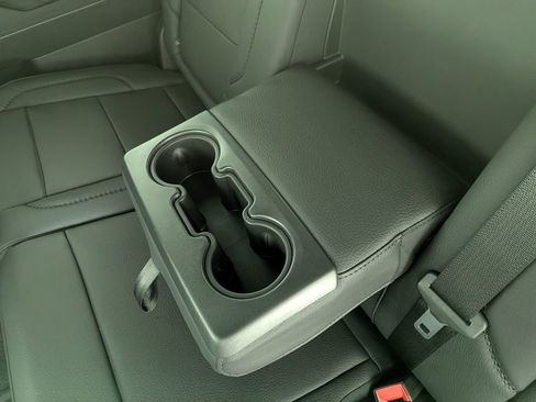 New 2025 GMC Sierra 3500 Denali w/ Denali Reserve Package image 33