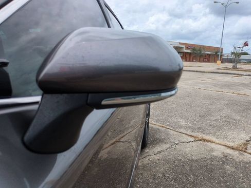 Used 2021 Toyota Camry XLE FWD image 11