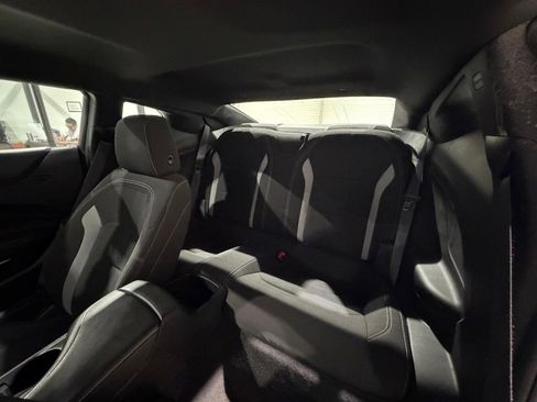 Used 2016 Chevrolet Camaro SS image 18