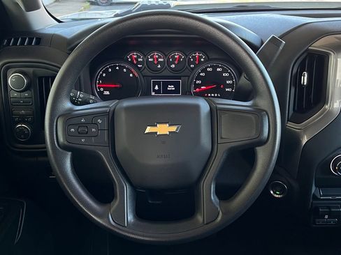 Certified 2025 Chevrolet Silverado 2500 Custom w/ Z71 Off-Road Package image 18