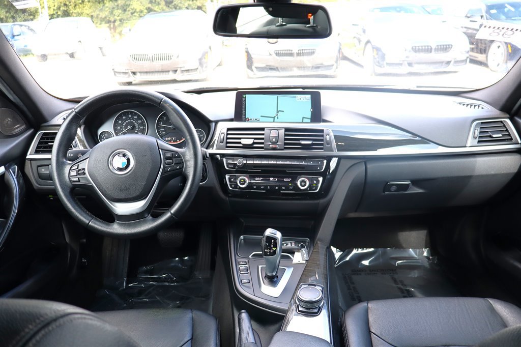 Used 2016 BMW 340i Sedan RWD image 14