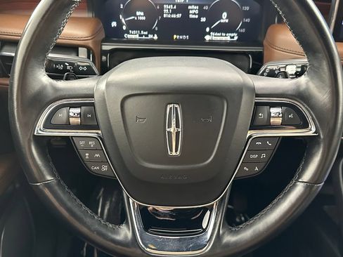 Used 2022 Lincoln Nautilus Reserve w/ Equipment Group 201A AWD/4WD image 29