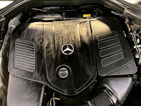Used 2026 Mercedes-Benz GLC 300 4MATIC image 31
