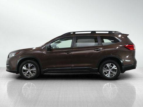 Used 2021 Subaru Ascent Premium w/ Convenience Package image 2