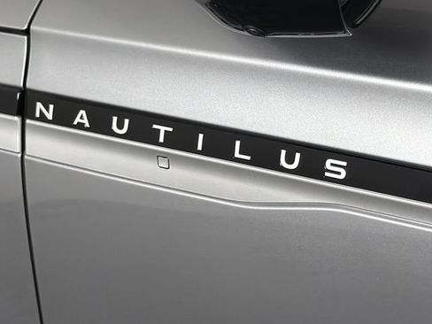 Used 2024 Lincoln Navigator Reserve AWD/4WD image 27