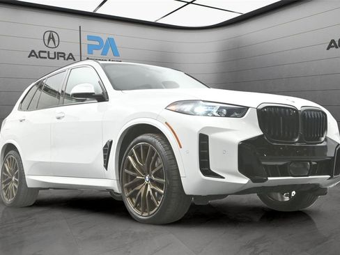 Used 2024 BMW X5 xDrive40i w/ Executive Package image 32
