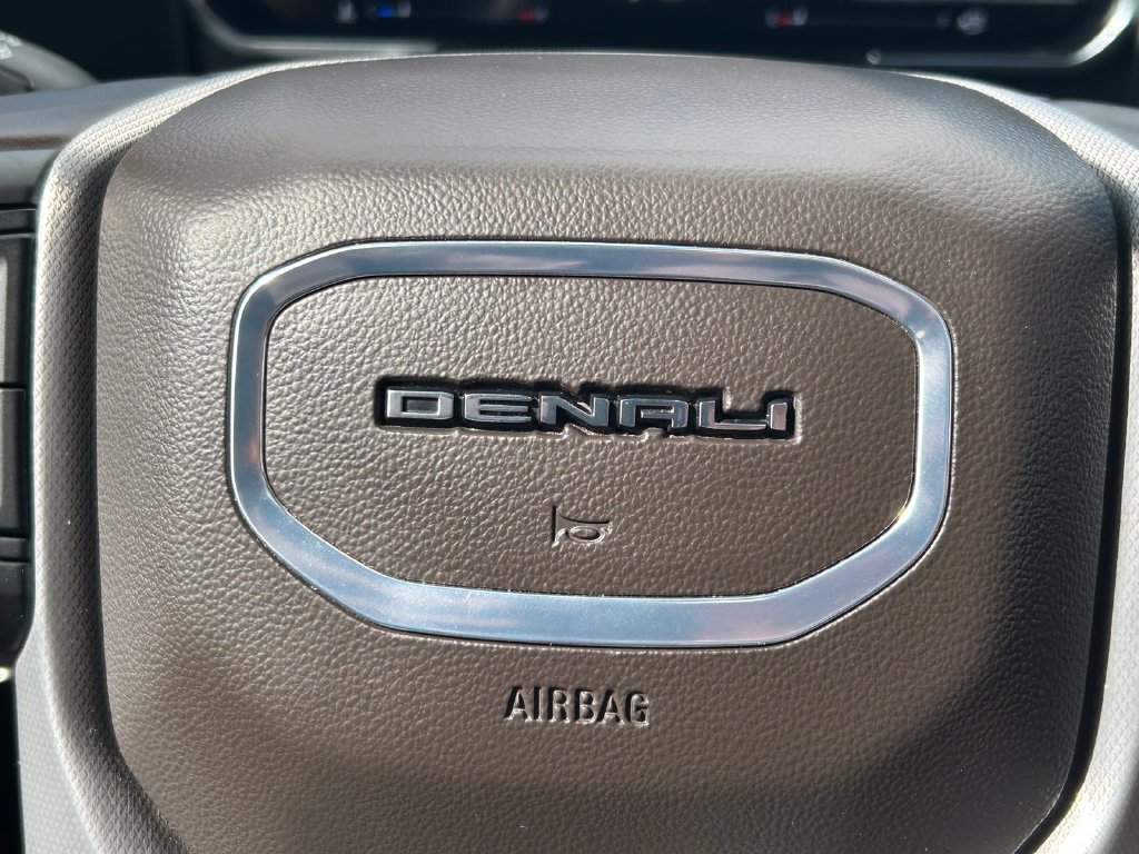 Used 2024 GMC Sierra 2500 Denali w/ Denali Reserve Package AWD/4WD image 38