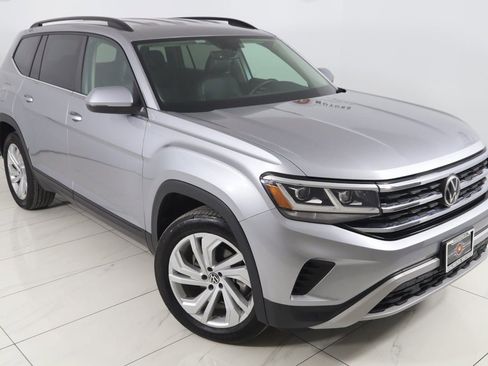 Used 2021 Volkswagen Atlas SE image 18