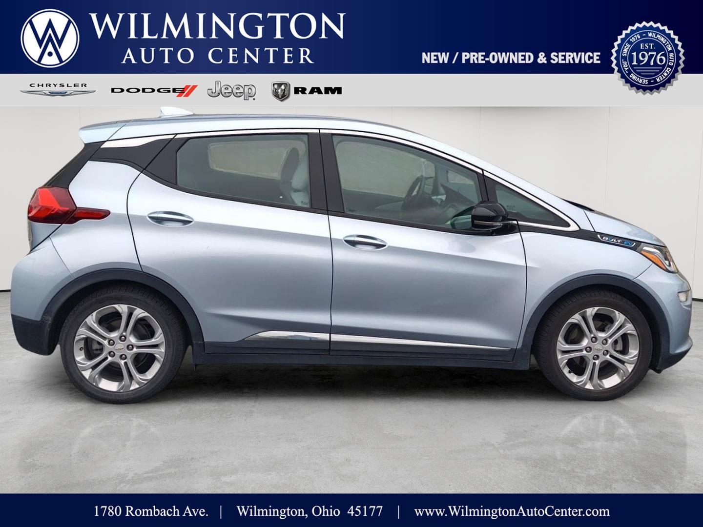 Used 2017 Chevrolet Bolt LT FWD image 1