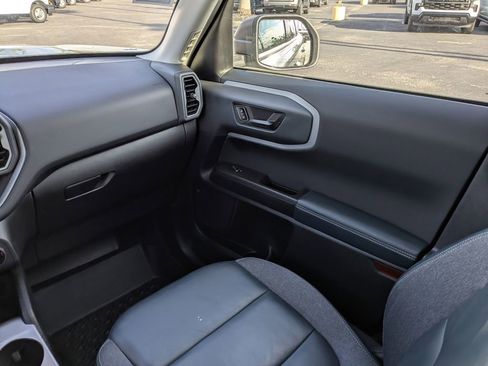 Used 2023 Ford Bronco Sport Outer Banks w/ Tech Package image 18