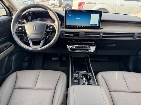 New 2026 Lincoln Corsair Grand Touring image 12