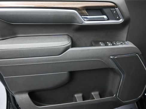 Used 2026 Chevrolet Silverado 1500 RST w/ RST Select Package image 13