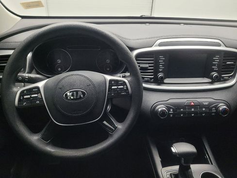 Used 2020 Kia Sorento L image 22