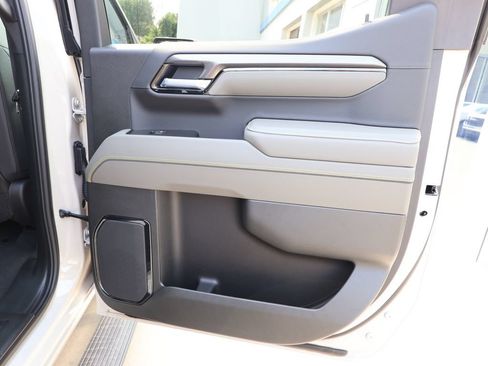New 2026 Chevrolet Silverado 1500 ZR2 w/ LPO, Dark Essentials Package AWD/4WD image 40