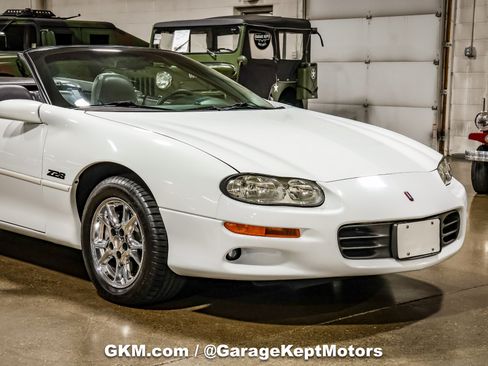 Used 2002 Chevrolet Camaro Z28 RWD image 28
