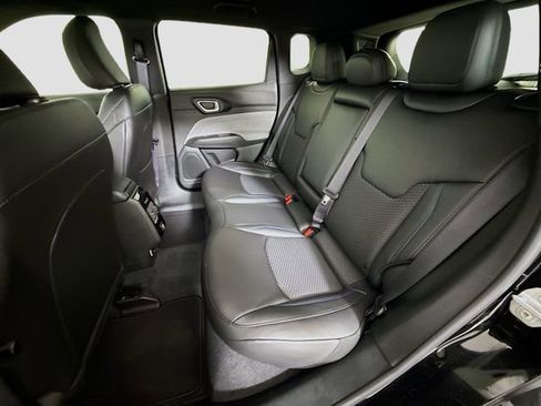 New 2026 Jeep Compass Latitude image 23