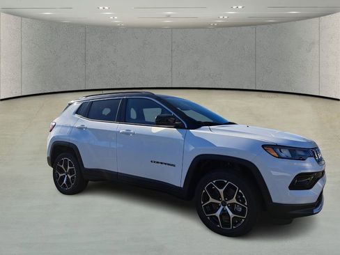 New 2026 Jeep Compass Limited image 3