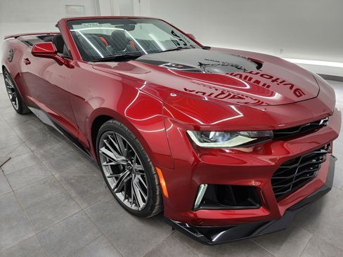 Used 2023 Chevrolet Camaro ZL1 RWD image 2