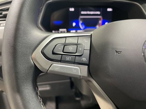 Used 2024 Volkswagen Tiguan S image 22