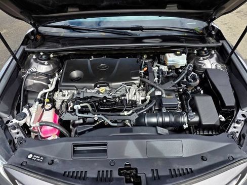 Used 2019 Toyota Camry SE w/ Audio Package FWD image 65