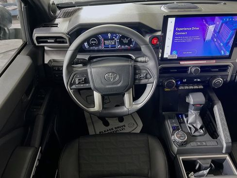 New 2026 Toyota 4Runner TRD Off-Road Premium AWD/4WD image 19