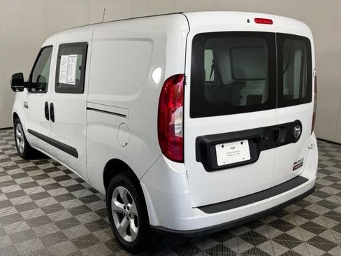 Used 2022 RAM ProMaster City Wagon w/ Lights & Wheels Group FWD image 5