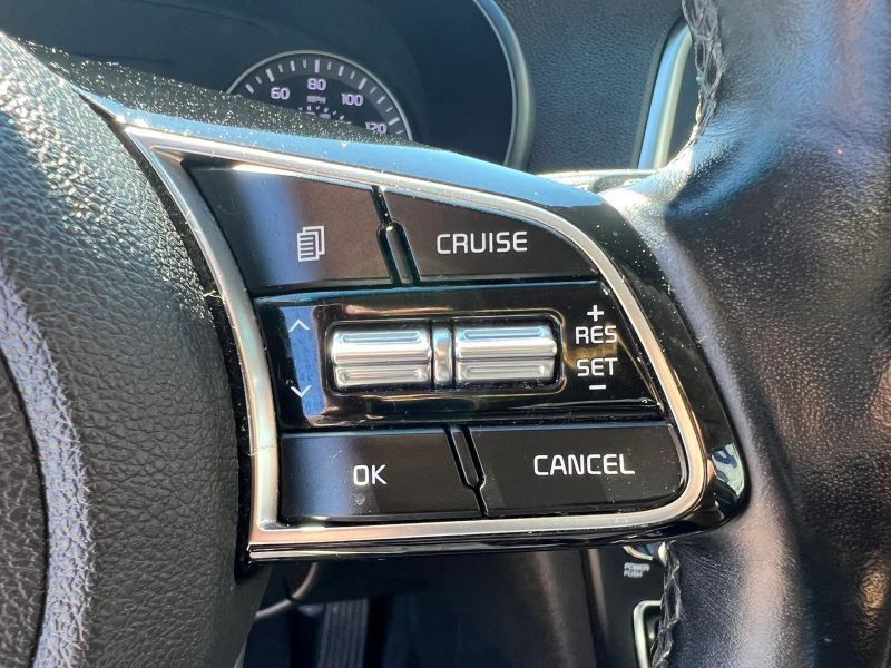 Used 2020 Kia Optima SE FWD image 29
