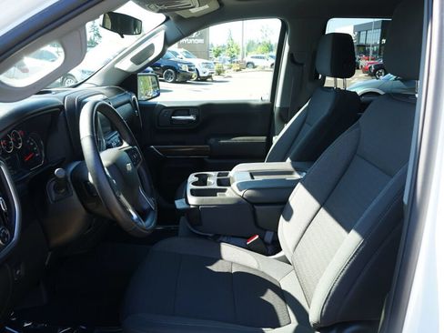 Used 2022 Chevrolet Silverado 1500 LT AWD/4WD image 14