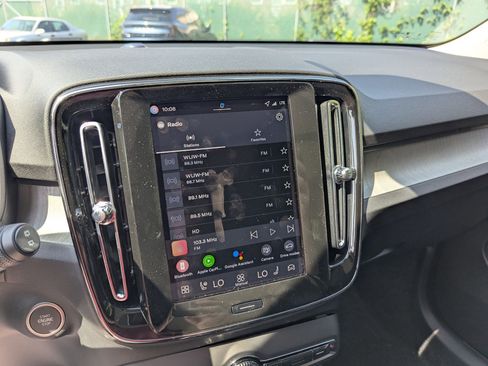 New 2026 Volvo XC40 B5 Plus w/ Climate Package image 14