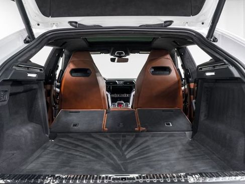 Used 2022 Lamborghini Urus image 60