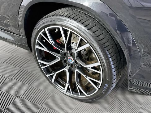 Used 2022 BMW X6 M w/ Executive Package AWD/4WD image 40