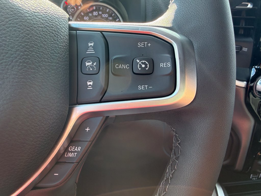 New 2027 RAM 2500 Big Horn AWD/4WD image 18
