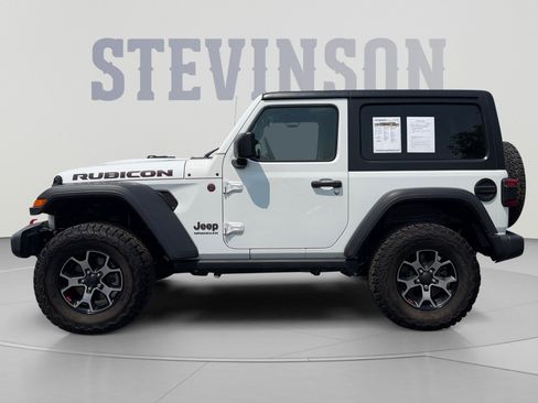 Used 2018 Jeep Wrangler Rubicon AWD/4WD image 2