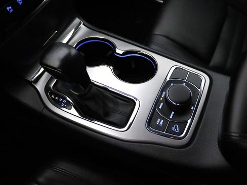 Used 2019 Jeep Grand Cherokee Limited X AWD/4WD image 24